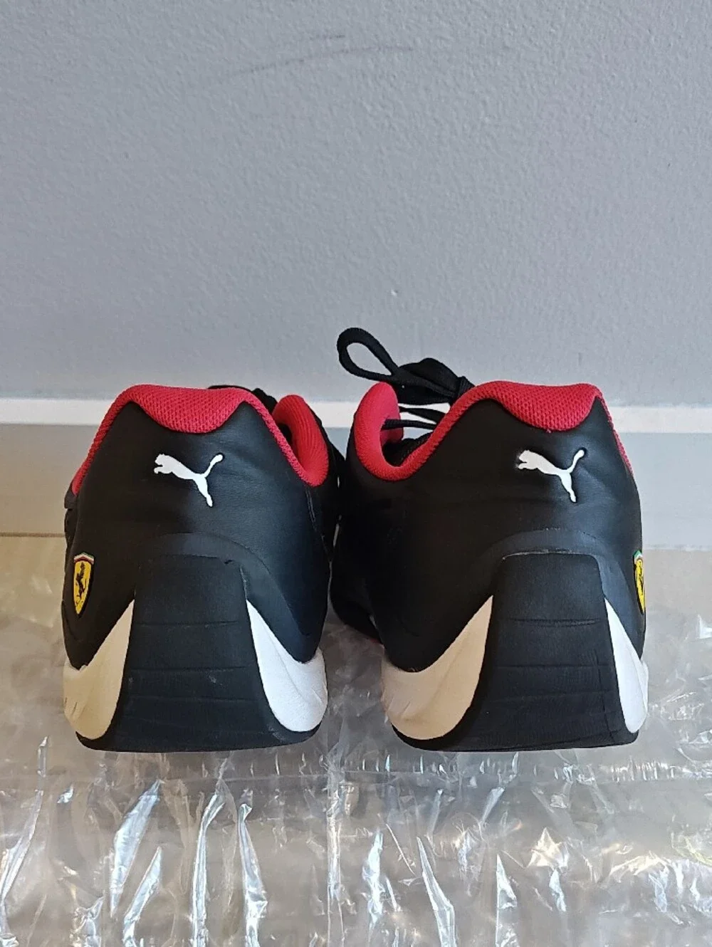 PUMA Scuderia Ferrari Drift Cat 11 sneakers Size 11